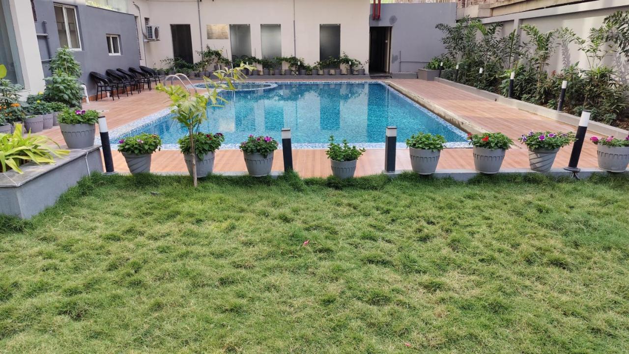 דיגה Hotel Ridley International מראה חיצוני תמונה