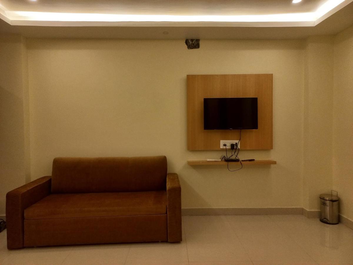 דיגה Hotel Ridley International מראה חיצוני תמונה