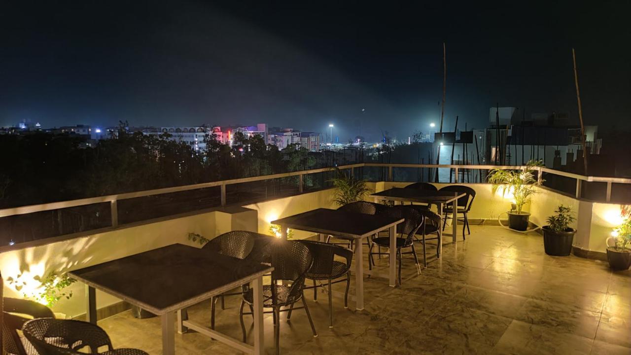 דיגה Hotel Ridley International מראה חיצוני תמונה